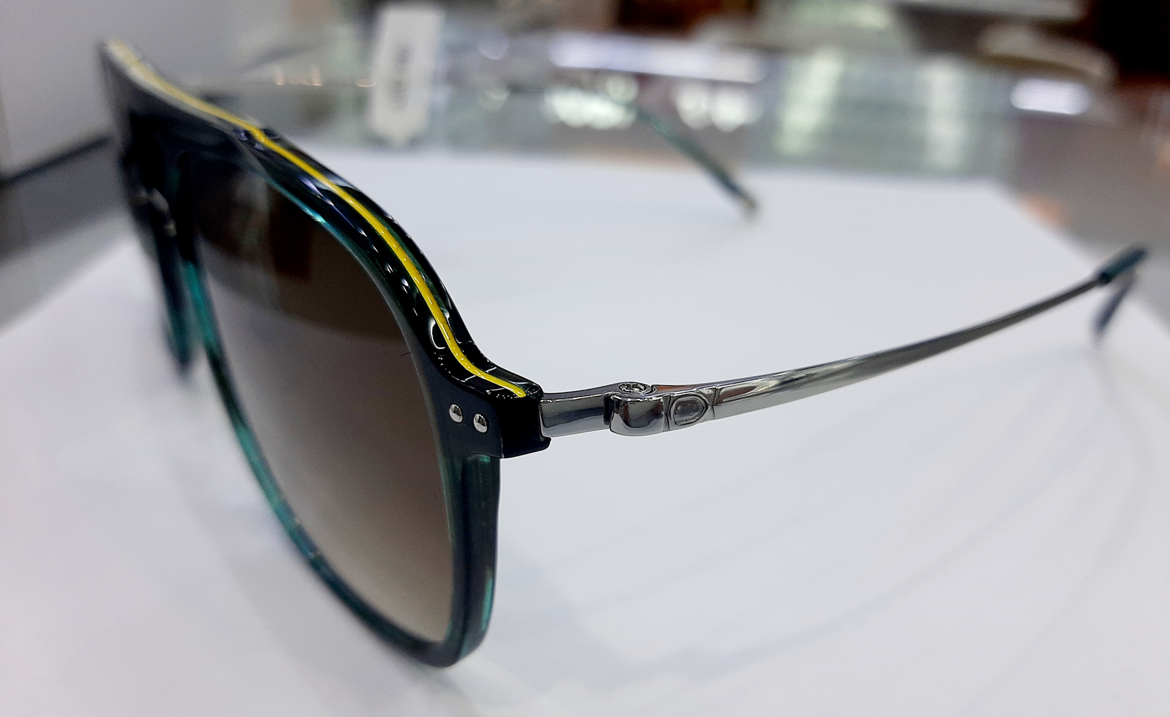 IYOONI MW306 C6 SIZE 55 TITANIUM GREEN WITH BROWN GRADUAL PIOLET LENS  UNISEX view 4