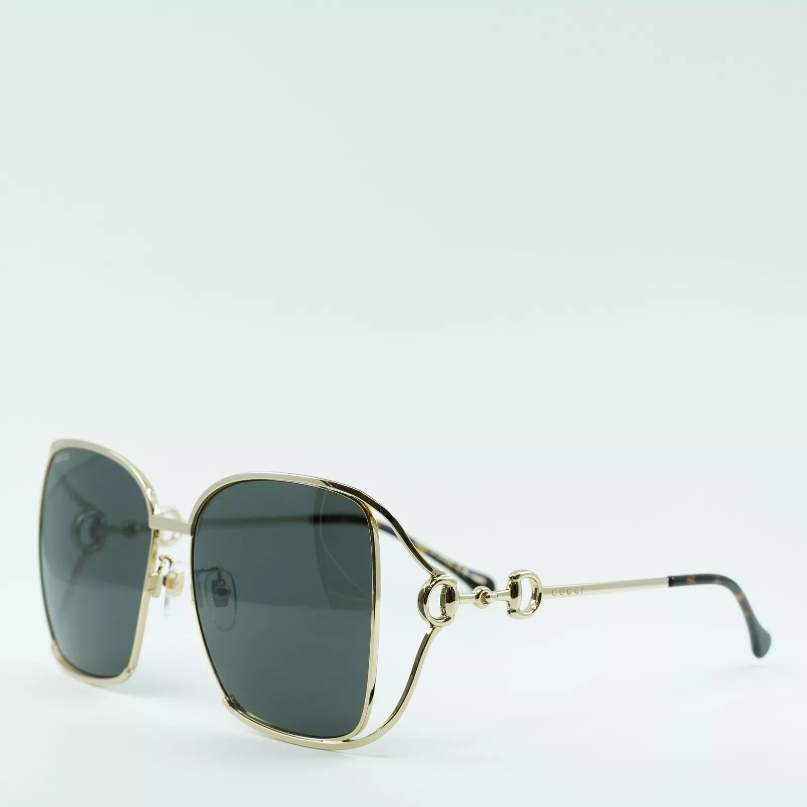 GG1020S 002 61-16-135 view 3