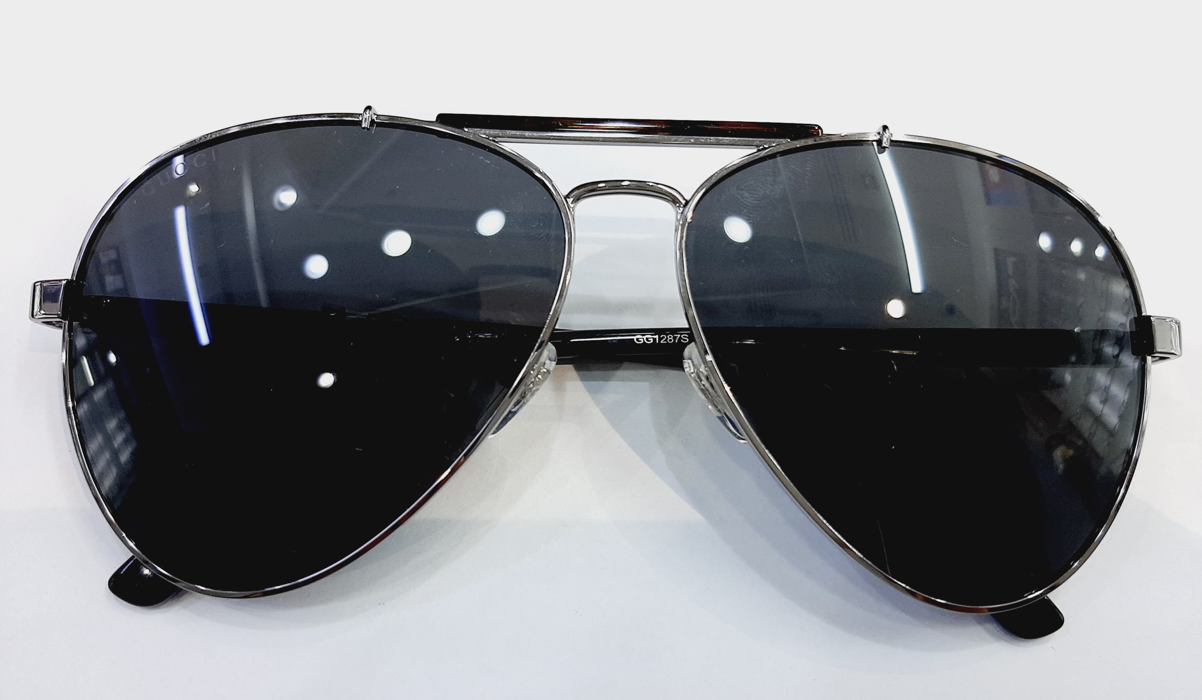 GG1287S 001 61-11-145 view 3